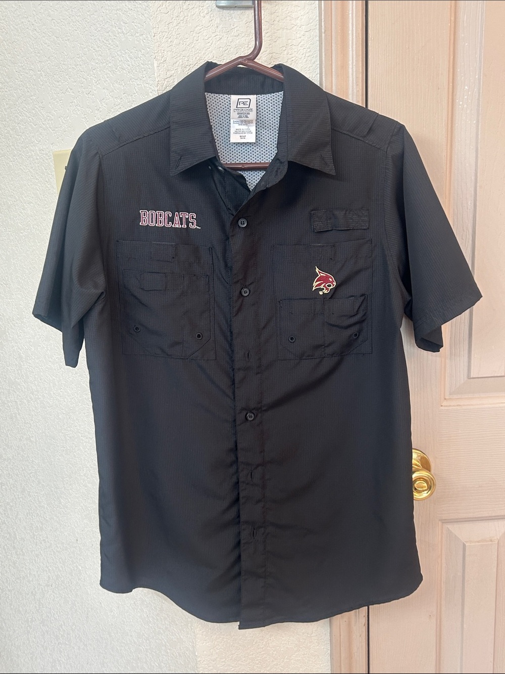 Pro Edge Black Short-Sleeve Button-Down Shirt with Bobcats Embroidery